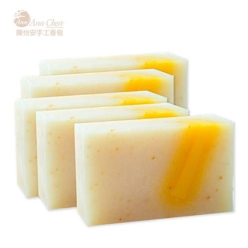 量販五入 米肌檀香皂